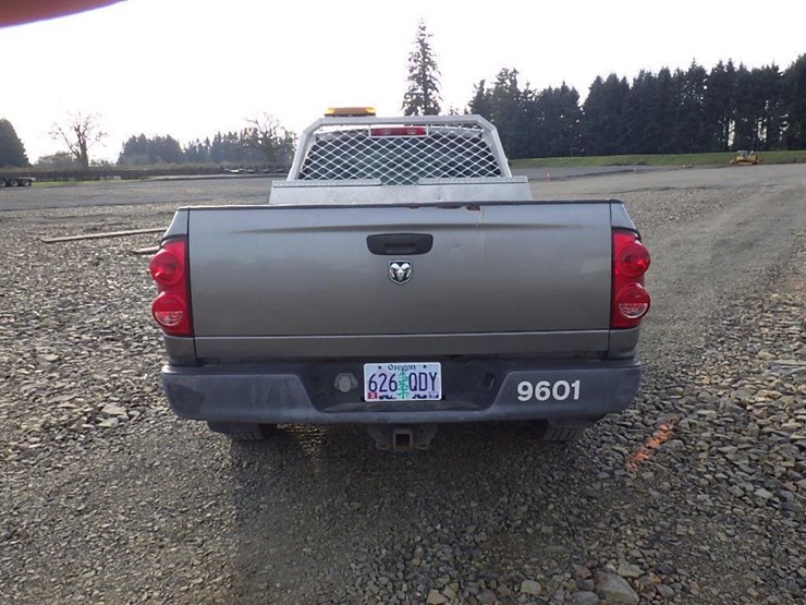 2009-dodge-2500-image-6