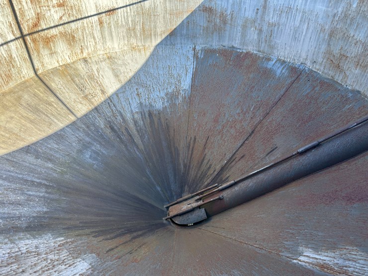 #35837-•-grain-cart-image-31