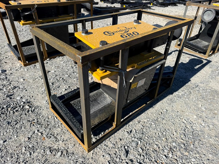 #22774-•-unused-agt-pd680-pz-skid-steer-post-driver-hammer-pd680pz25111501d-image-2