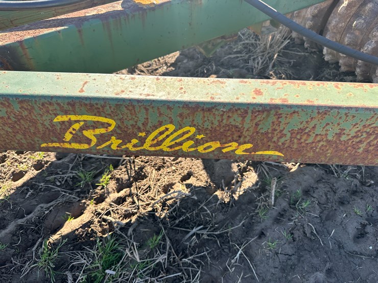 #35264-•-brillion-33'-xl144-cultipacker-image-45