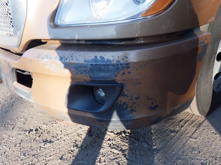 2022-kenworth-t680-image-2