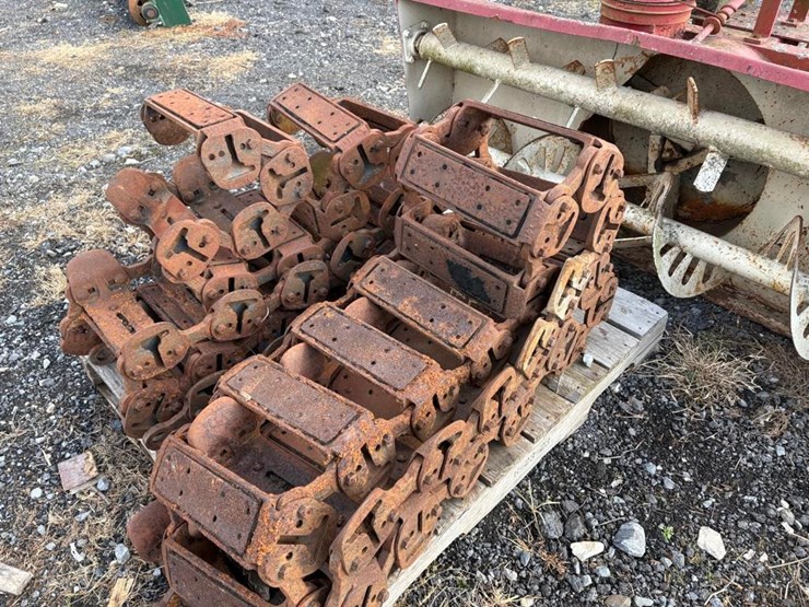 skid-steer-tracks-image-4