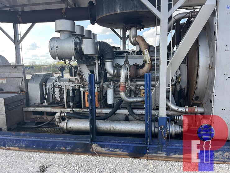 caterpillar-c32-image-15