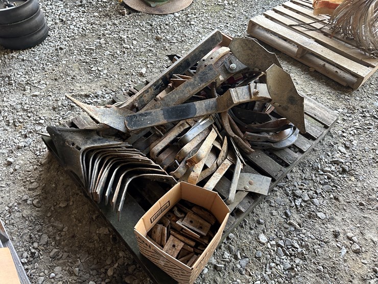 #35883-•-bedder-feet,-shanks-and-other-parts-image-3