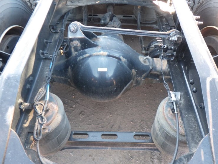 2020-mack-an64t-image-8