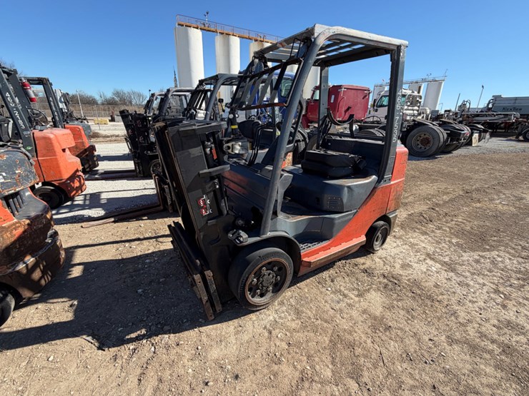 toyota-8fgcu30-image-1