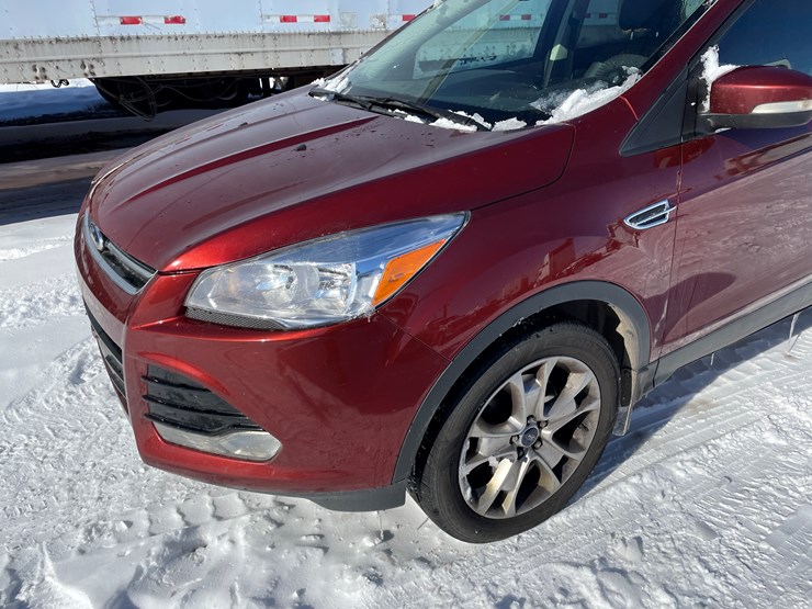 2014-ford-escape-titanium-image-15