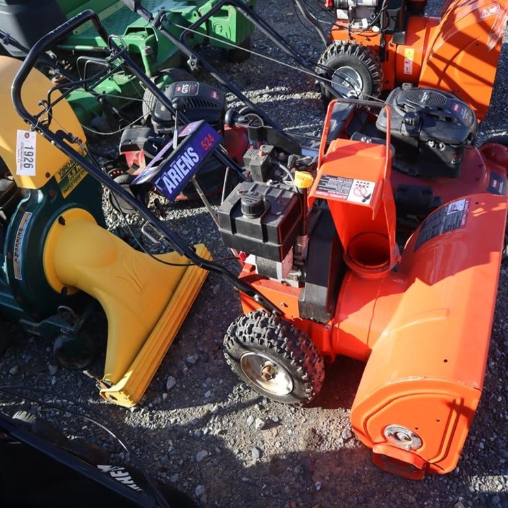 Ariens 524 24in Snowblower