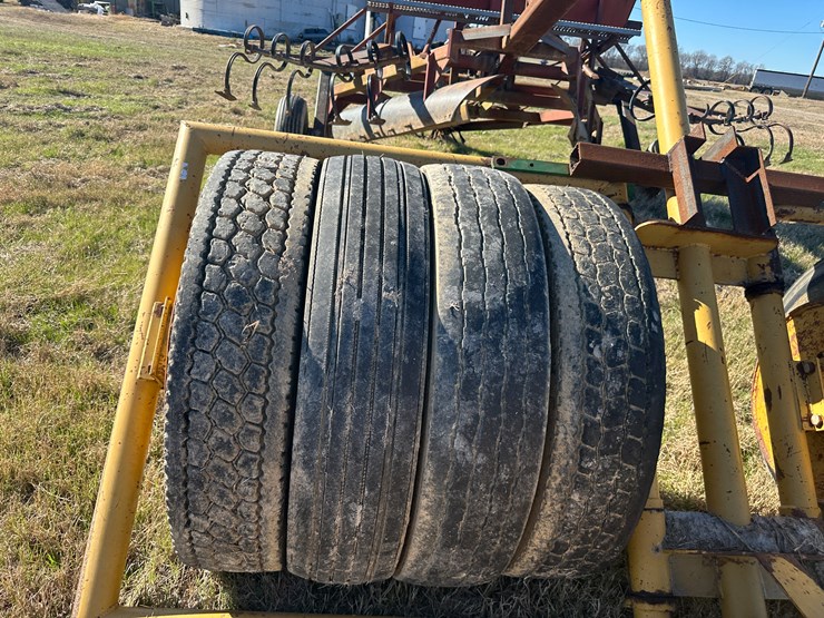 #35253-•-levee-hog-levee-squeeze-w/seeder-and-wheel-type-levee-packer-image-11