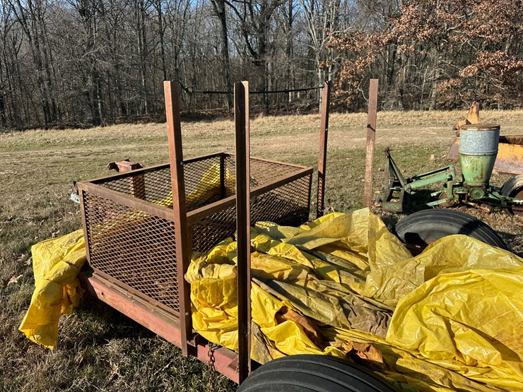 #35852-•-12'-s/a-utility-trailer-only-contents-separate-image-17