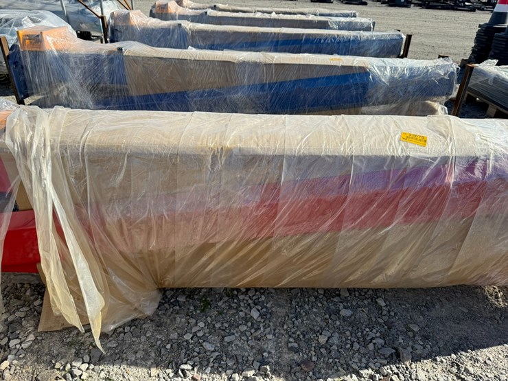 #33675-•-unused-10,000lb-two-post-lift-image-7