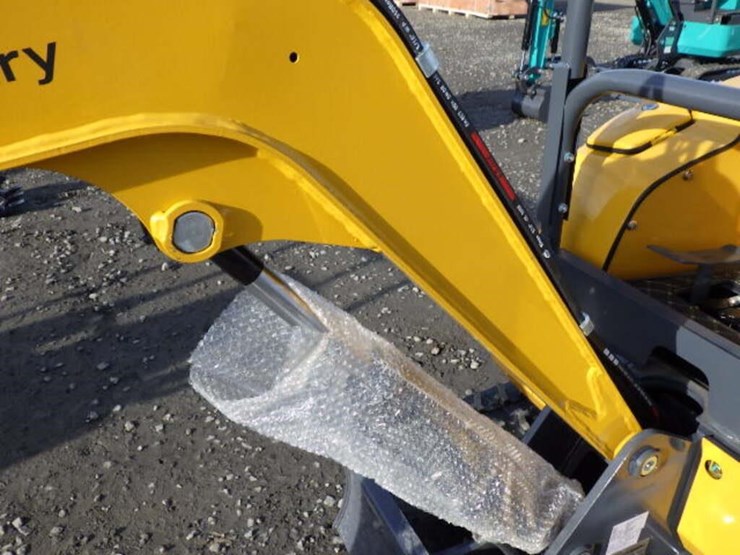 2025-cfg-qk18r-hydraulic-excavator-image-8