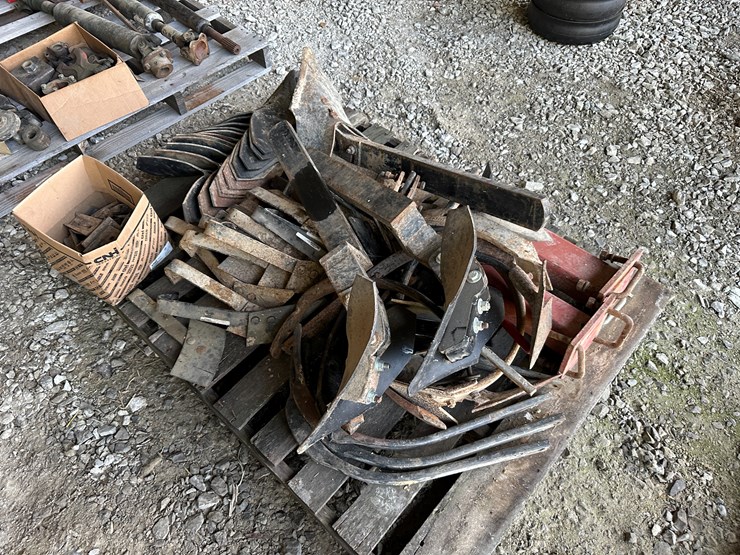 #35883-•-bedder-feet,-shanks-and-other-parts-image-2