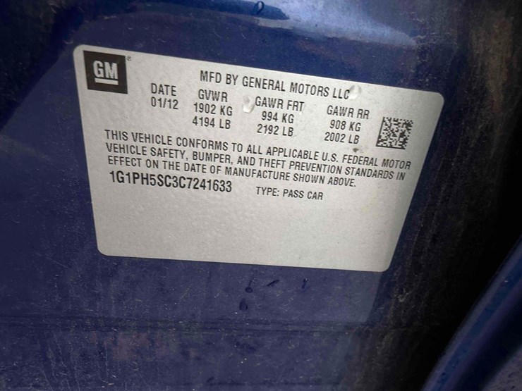 2012-chevrolet-cruze-rs-image-16