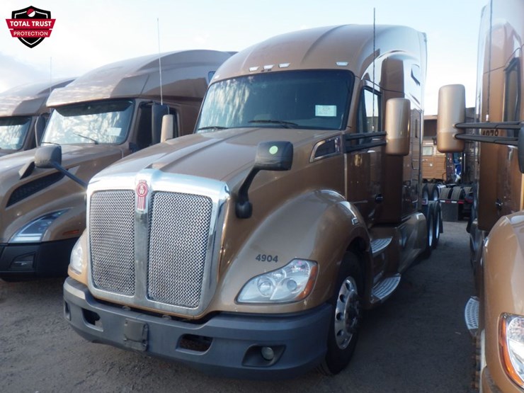 2022-kenworth-t680-image-1