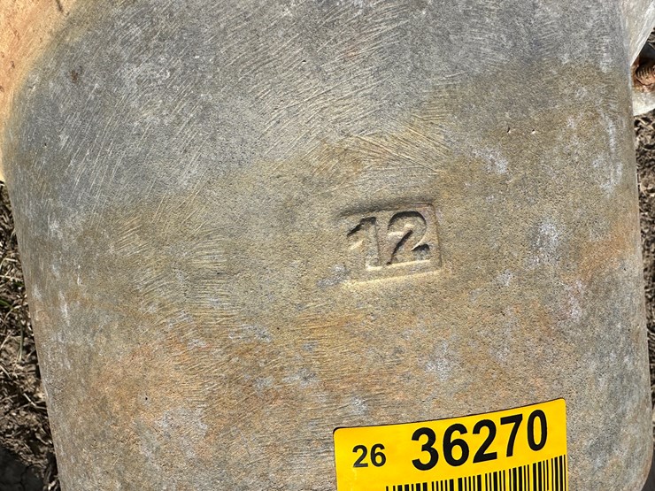 #36270-•-fresno-12"-irrigation-valve-image-4