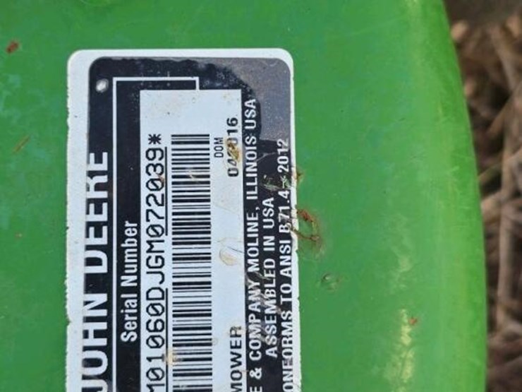 2016-john-deere-1025r-image-26