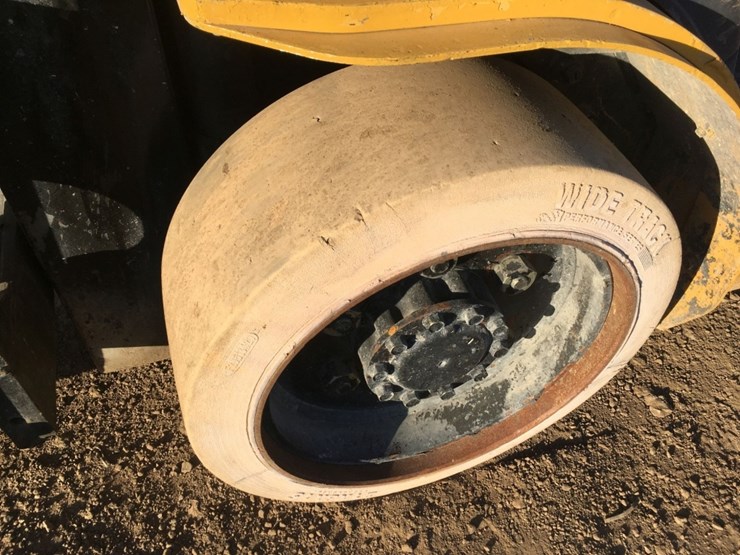 caterpillar-c6000-image-12