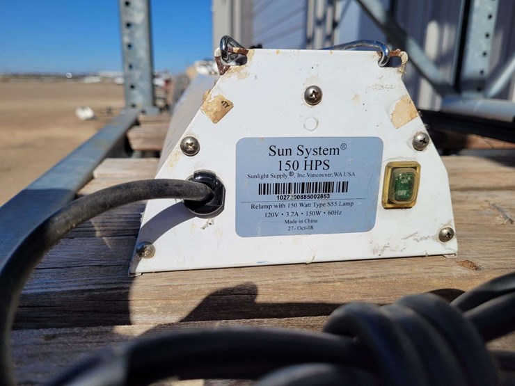 indoor-grow-light-image-3