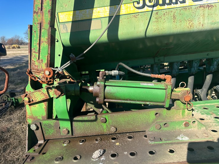 john-deere-455-image-36