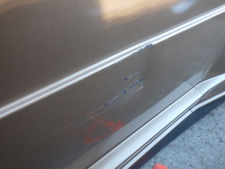 2023-freightliner-cascadia-126-image-18