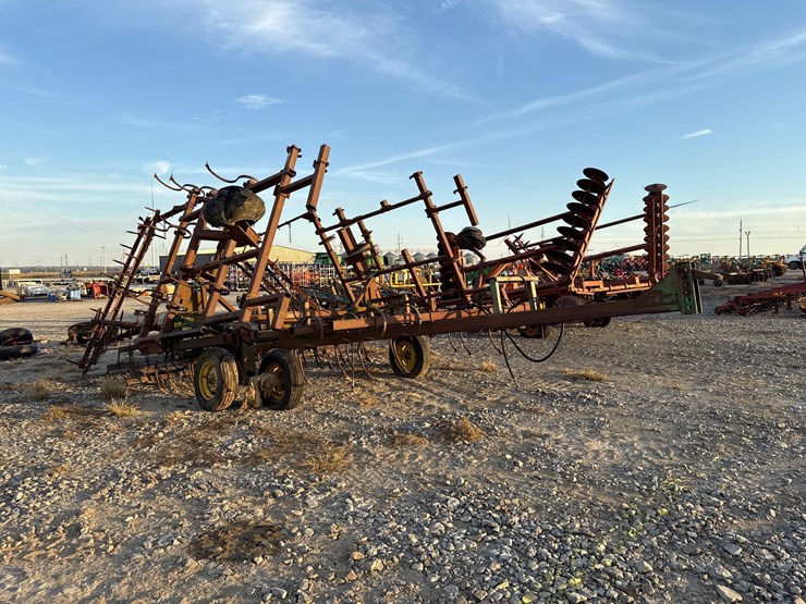 john-deere-960-image-1