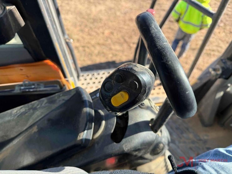 2019-komatsu-wa500-8-image-38