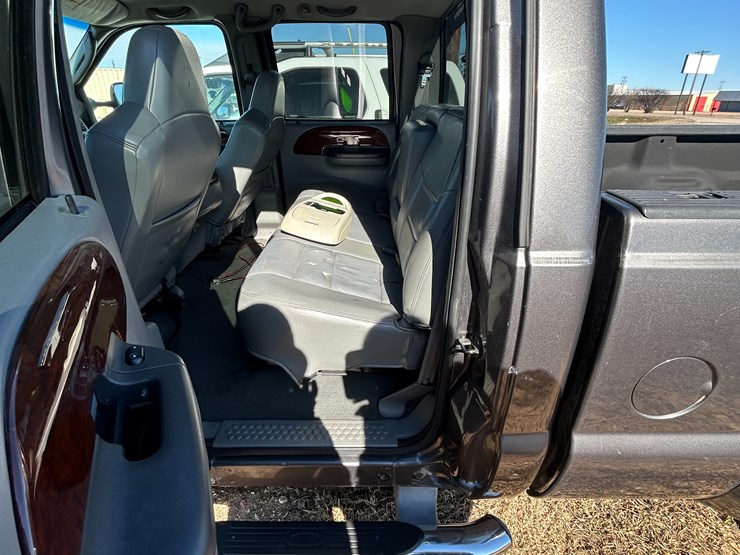 2003-ford-f350-image-3