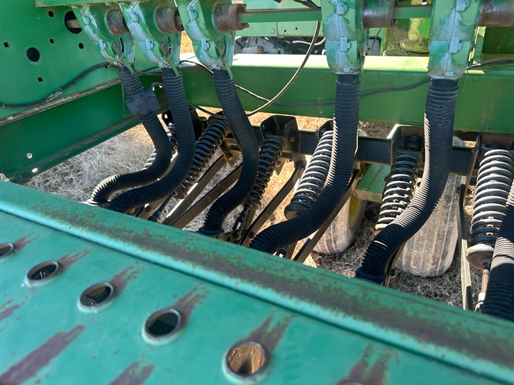 john-deere-455-image-23