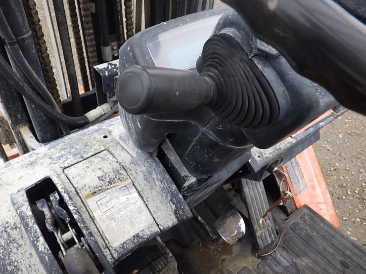 toyota-7fgu18-forklift-image-18