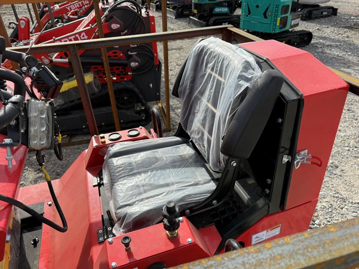 #22796-•-unused-agt-sda-140t-crawler-loader-sda140t25l1029814-image-9