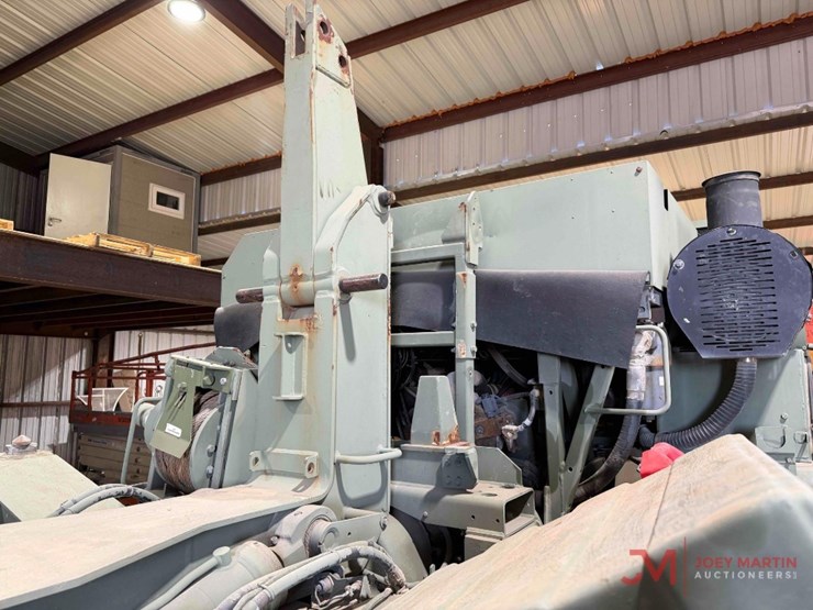 2010-caterpillar-c15-image-48