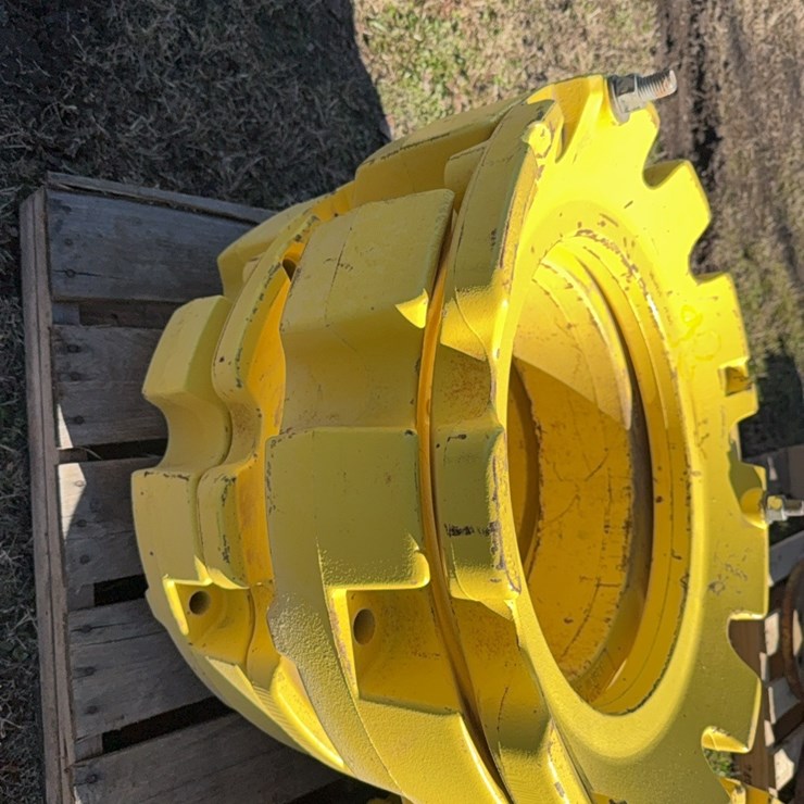 two sets of 205/72 KG weights buying it by the set two times the money ￼