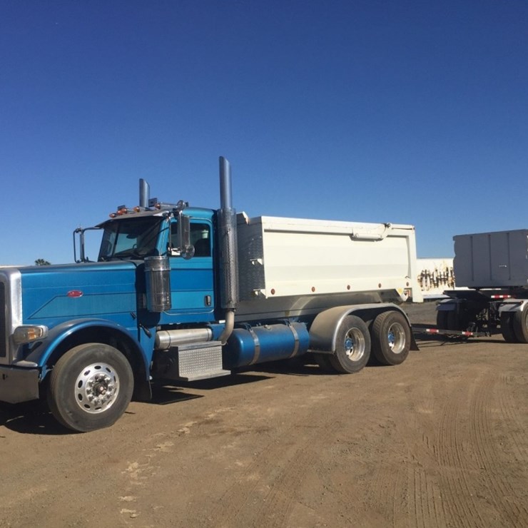 2009 PETERBILT 388