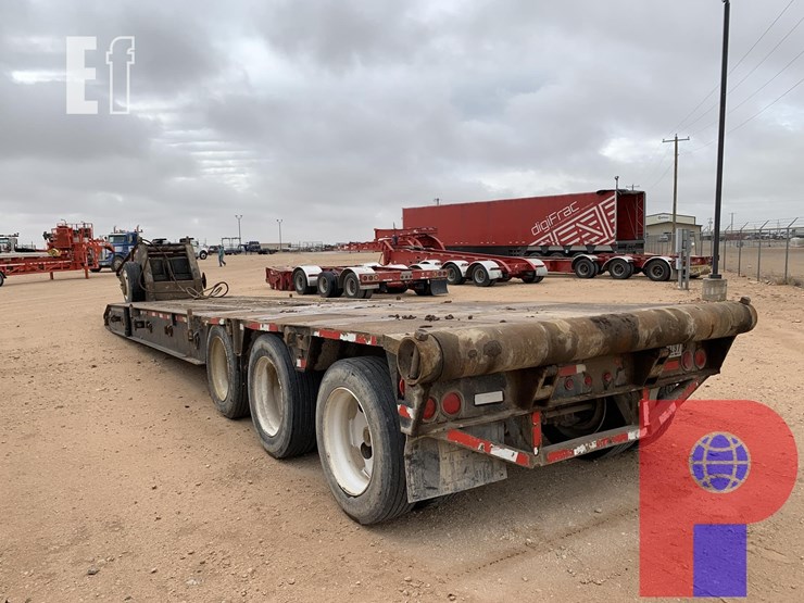 2006-aztec-34-x-96-lowboy-trailer-w/-rolling-tailb-image-3