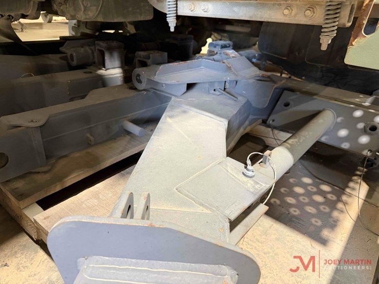 2010-caterpillar-c15-image-44