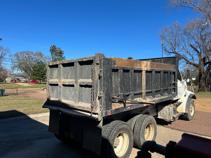#9-•-1997-ford-tandem-axle-dump-truck-image-8