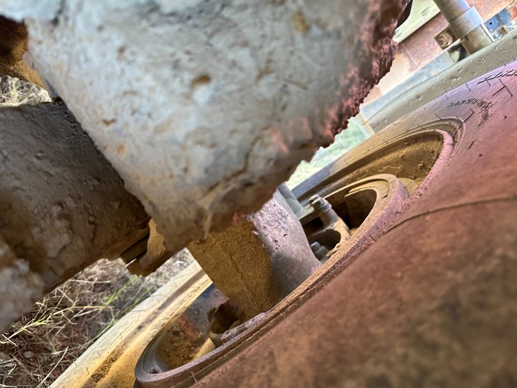 1974-ford-9000-image-23