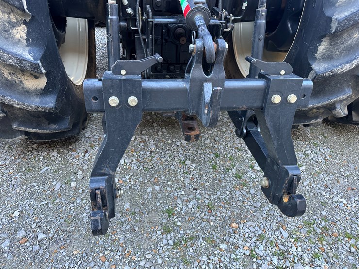 2014-new-holland-t8.330-image-26