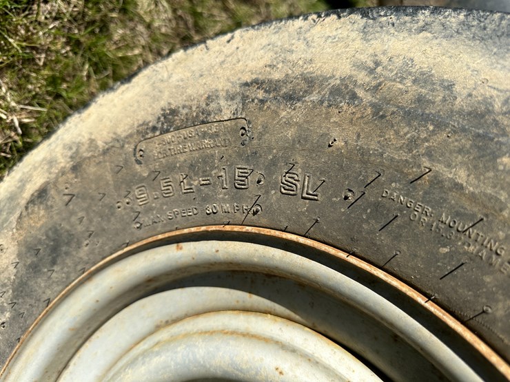 #35253-•-levee-hog-levee-squeeze-w/seeder-and-wheel-type-levee-packer-image-5