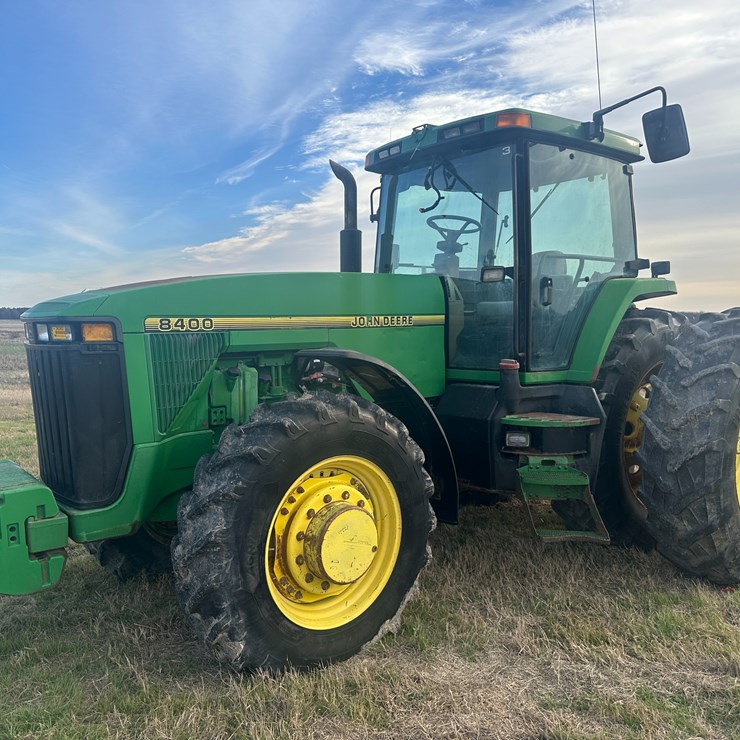 1998 JOHN DEERE 8400