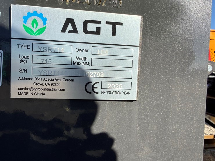 #22789-•-unused-agt-ysrt14-stand-on-tracked-loader-ysrt142025l102793-image-34