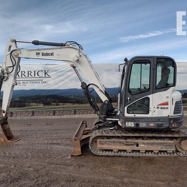 2014 BOBCAT E85