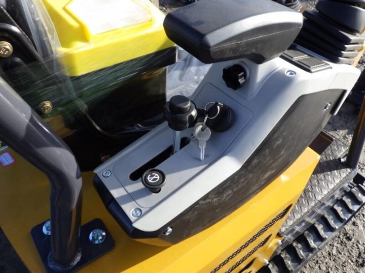 2025-cfg-mx12rx-hydraulic-excavator-image-18