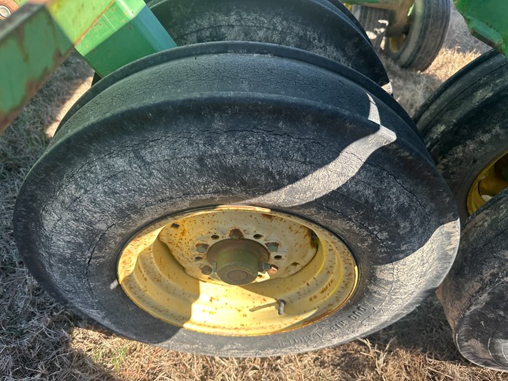 john-deere-455-image-13