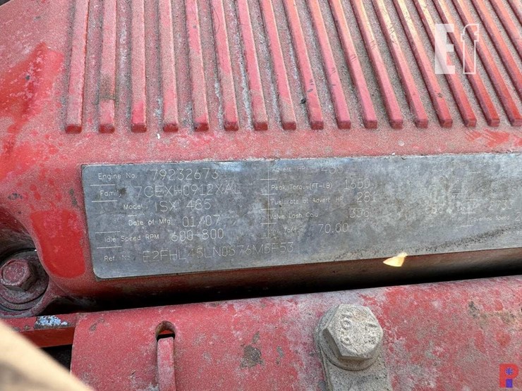 2008-peterbilt-367-image-19