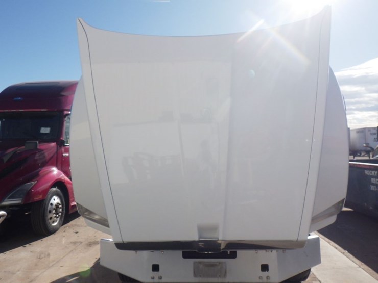 2016-kenworth-t880-image-20