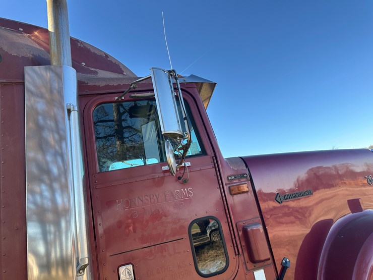 1997-caterpillar-10-image-43