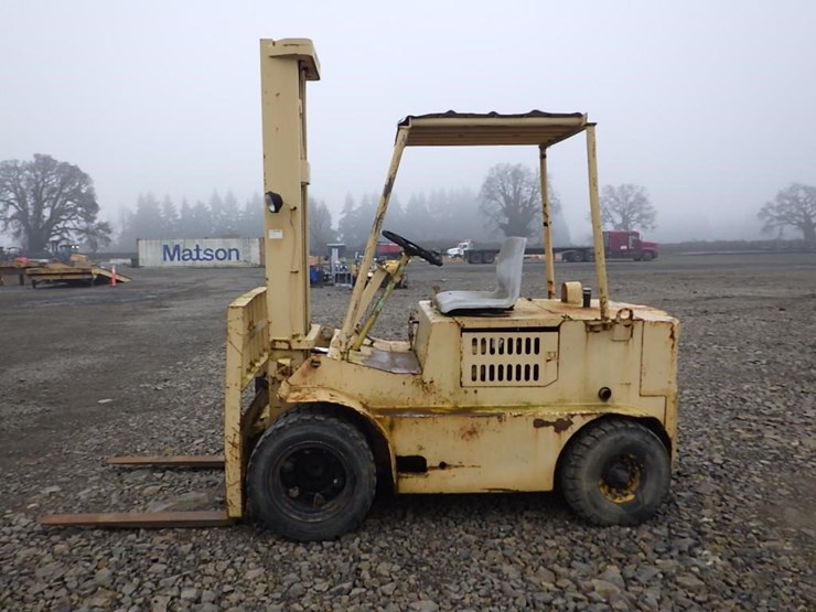 baker-fjf-060-m05-forklift-image-6