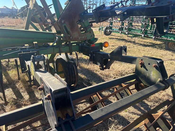 john-deere-42-image-22